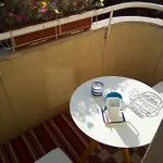 Riki Hostel