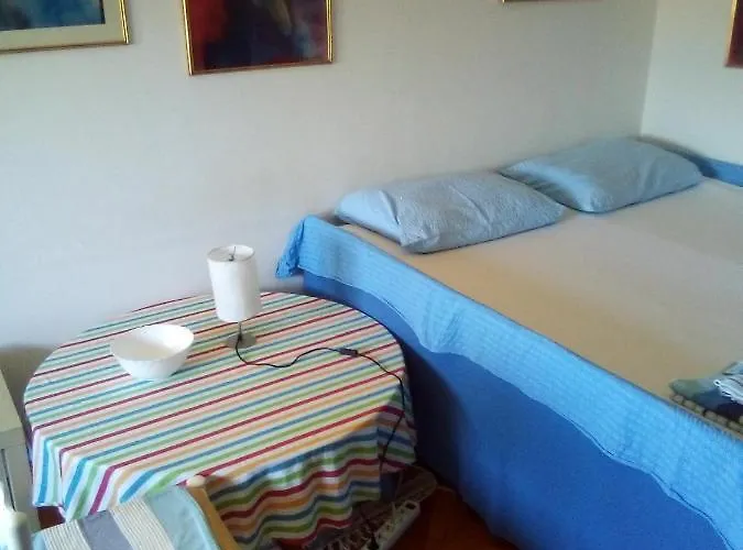 Auberge de jeunesse Riki *